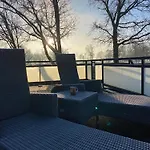 Villa In Erster Reihe - Direkter Strandzugang - Eingezaeunter Garten - Dachterrasse - 2 Gartenterrassen - Terrassendach - Grill Mit Plancha - 5-sterne-meerblick - Bar - Kamin - Soundanlage - Pool Whirlpool - Kinderfreundlich - Hunde Willkommen *