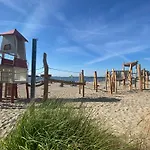 In Erster Reihe - Direkter Strandzugang - Eingezaeunter Garten - Dachterrasse - 2 Gartenterrassen - Terrassendach - Grill Mit Plancha - 5-sterne-meerblick - Bar - Kamin - Soundanlage - Pool Whirlpool - Kinderfreundlich - Hunde Willkommen * Hulshorst