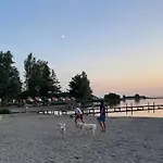 In Erster Reihe - Direkter Strandzugang - Eingezaeunter Garten - Dachterrasse - 2 Gartenterrassen - Terrassendach - Grill Mit Plancha - 5-sterne-meerblick - Bar - Kamin - Soundanlage - Pool Whirlpool - Kinderfreundlich - Hunde Willkommen Villa *