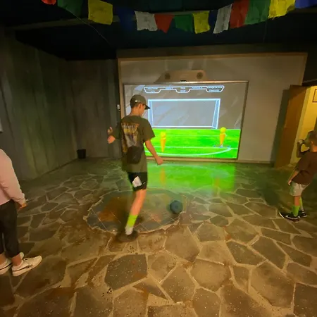 In Erster Reihe - Direkter Strandzugang - Eingezaeunter Garten - Dachterrasse - 2 Gartenterrassen - Terrassendach - Grill Mit Plancha - 5-sterne-meerblick - Bar - Kamin - Soundanlage - Pool Whirlpool - Kinderfreundlich - Hunde Willkommen