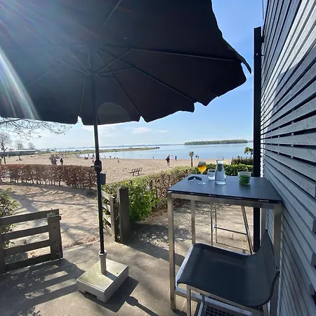 In Erster Reihe - Direkter Strandzugang - Eingezaeunter Garten - Dachterrasse - 2 Gartenterrassen - Terrassendach - Grill Mit Plancha - 5-sterne-meerblick - Bar - Kamin - Soundanlage - Pool Whirlpool - Kinderfreundlich - Hunde Willkommen Villa