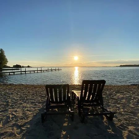 In Erster Reihe - Direkter Strandzugang - Eingezaeunter Garten - Dachterrasse - 2 Gartenterrassen - Terrassendach - Grill Mit Plancha - 5-sterne-meerblick - Bar - Kamin - Soundanlage - Pool Whirlpool - Kinderfreundlich - Hunde Willkommen Villa *