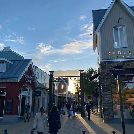 In Erster Reihe - Direkter Strandzugang - Eingezaeunter Garten - Dachterrasse - 2 Gartenterrassen - Terrassendach - Grill Mit Plancha - 5-sterne-meerblick - Bar - Kamin - Soundanlage - Pool Whirlpool - Kinderfreundlich - Hunde Willkommen *