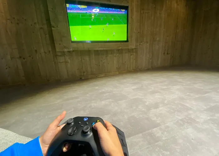 In Erster Reihe - Direkter Strandzugang - Eingezaeunter Garten - Dachterrasse - 2 Gartenterrassen - Terrassendach - Grill Mit Plancha - 5-sterne-meerblick - Bar - Kamin - Soundanlage - Pool Whirlpool - Kinderfreundlich - Hunde Willkommen