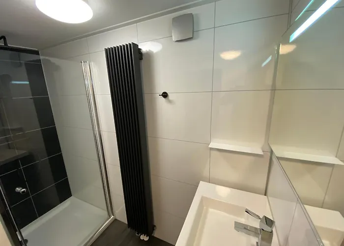 Villa In Erster Reihe - Direkter Strandzugang - Eingezaeunter Garten - Dachterrasse - 2 Gartenterrassen - Terrassendach - Grill Mit Plancha - 5-sterne-meerblick - Bar - Kamin - Soundanlage - Pool Whirlpool - Kinderfreundlich - Hunde Willkommen Hulshorst